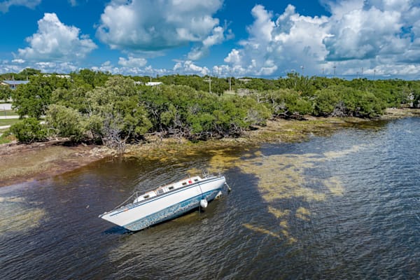 Abandoned Paradise Photography Art | kramkranphoto