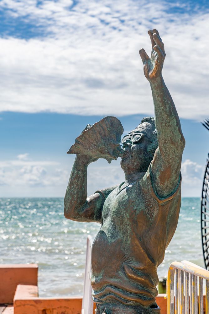 Bishop Albert Kee In Key West Photography Art | kramkranphoto