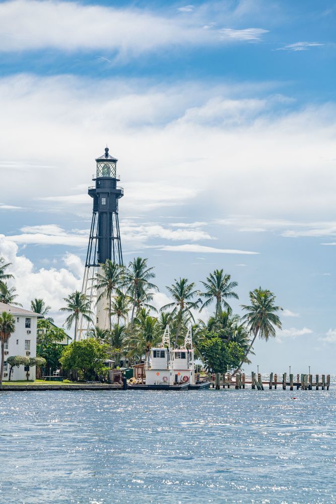 Hillsboro Inlet Lighthouse Photography Art | kramkranphoto