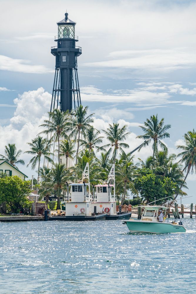 Hillsboro Inlet Lighthouse Photography Art | kramkranphoto