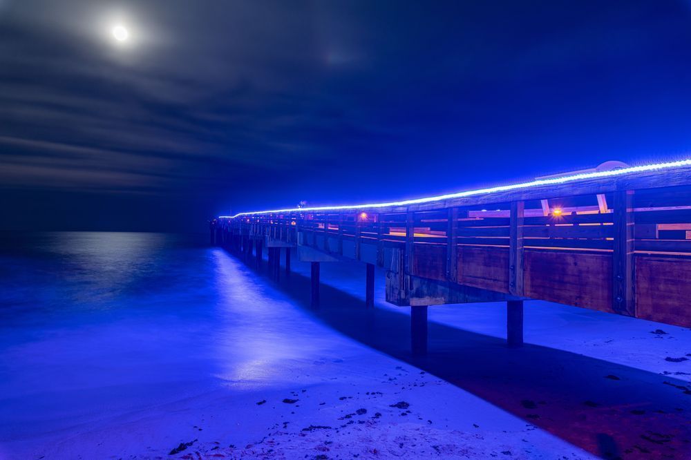 Pier Light Photography Art | kramkranphoto