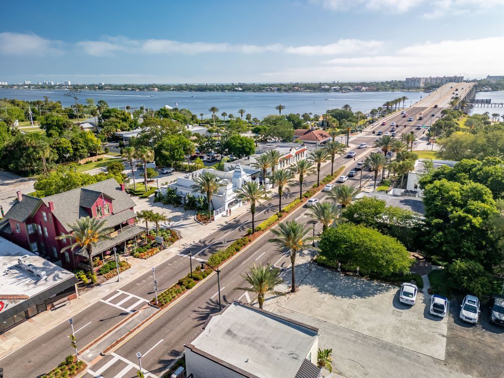 Ormond Beach Main Street 4 20 2024  3 Photography Art | kramkranphoto