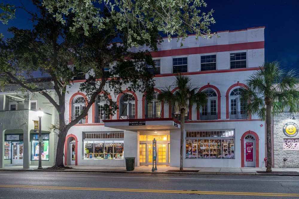 Melbourne Main Street 5 9 2024 3896 Photography Art | kramkranphoto