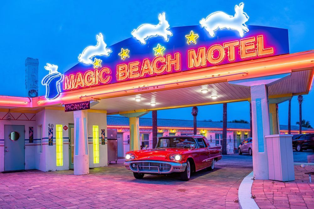 Magic Beach Motel Photography Art | kramkranphoto