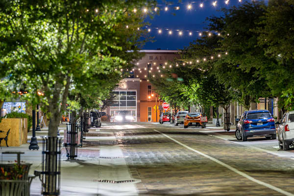 St. Cloud Main Street 4 23 2024 5635 Photography Art | kramkranphoto