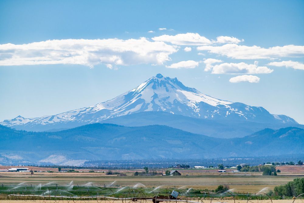 Mount Hood In The Distance Photography Art | kramkranphoto