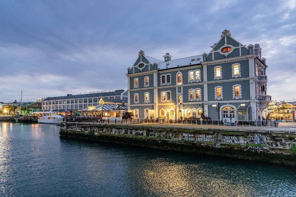 Clearing Customs Photography Art | kramkranphoto