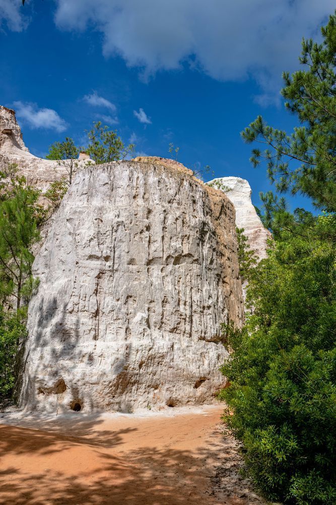 White Cliff Of Providence Canyon State Park Photography Art | kramkranphoto