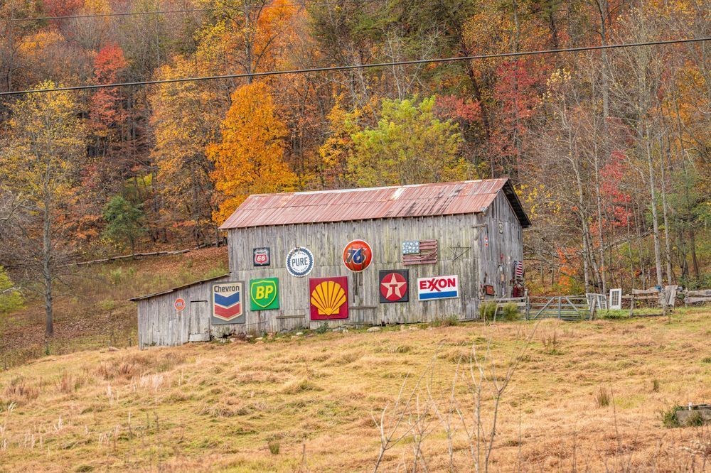 Barn, Casting A Warm Glow Photography Art | kramkranphoto