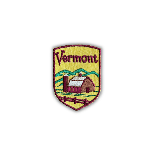 Vintage Vermont Barn & Green Mountains Souvenir Patch