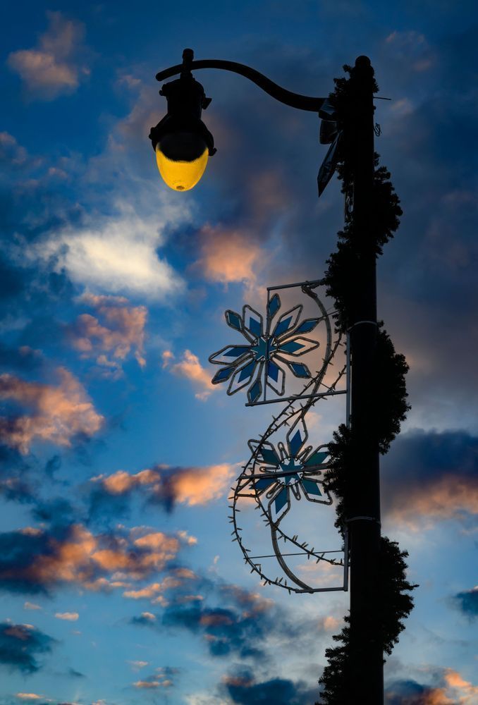 Where the season still feels like home., Christmas Glow in Sanger