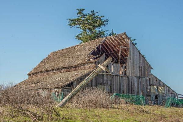 Mendocino Barn Photography Art | Sonoma Fine Photography