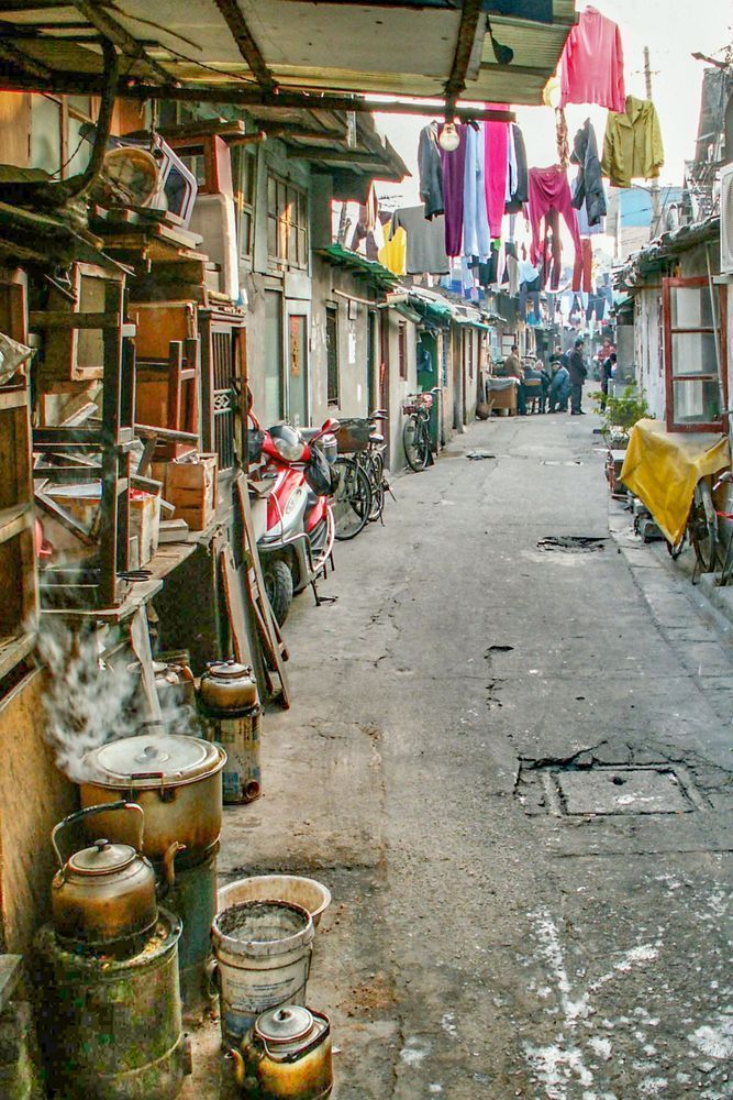 Living In The Back Alley Photography Art | Sonoma Fine Photography