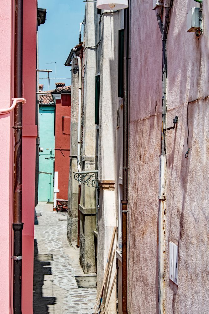 Narrow Alleyway Photography Art | Sonoma Fine Photography
