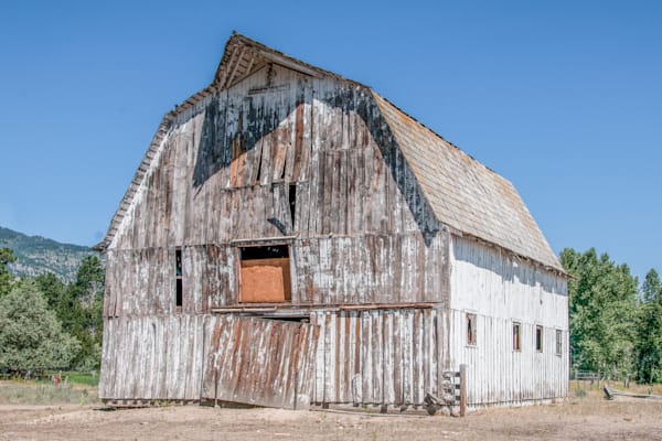Montana Barn Photography Art | Sonoma Fine Photography